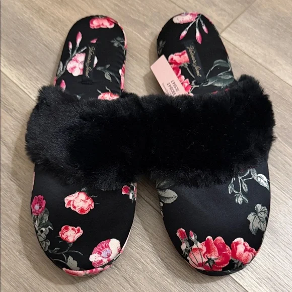 Victoria's Secret Black Floral Slippers - Picture 1 of 6
